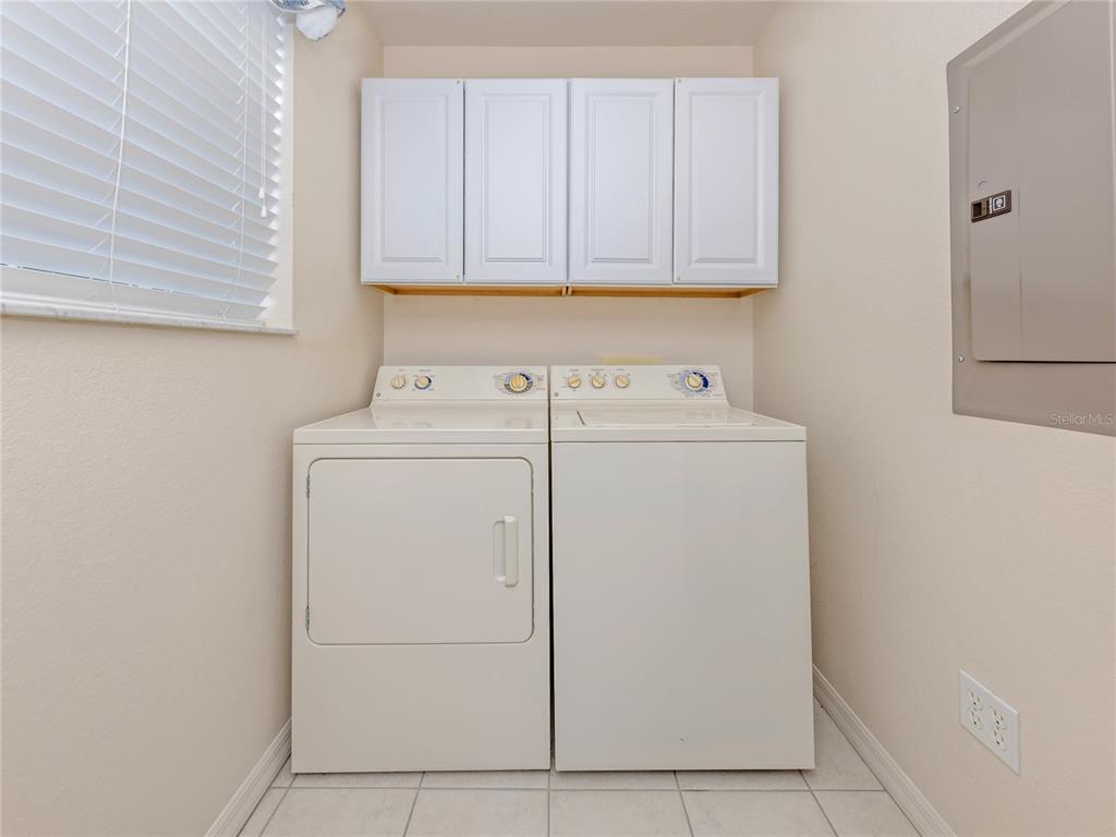 121 North Auburn Road, Unit 11 Venice, FL 34292 - Photo 21 of 33