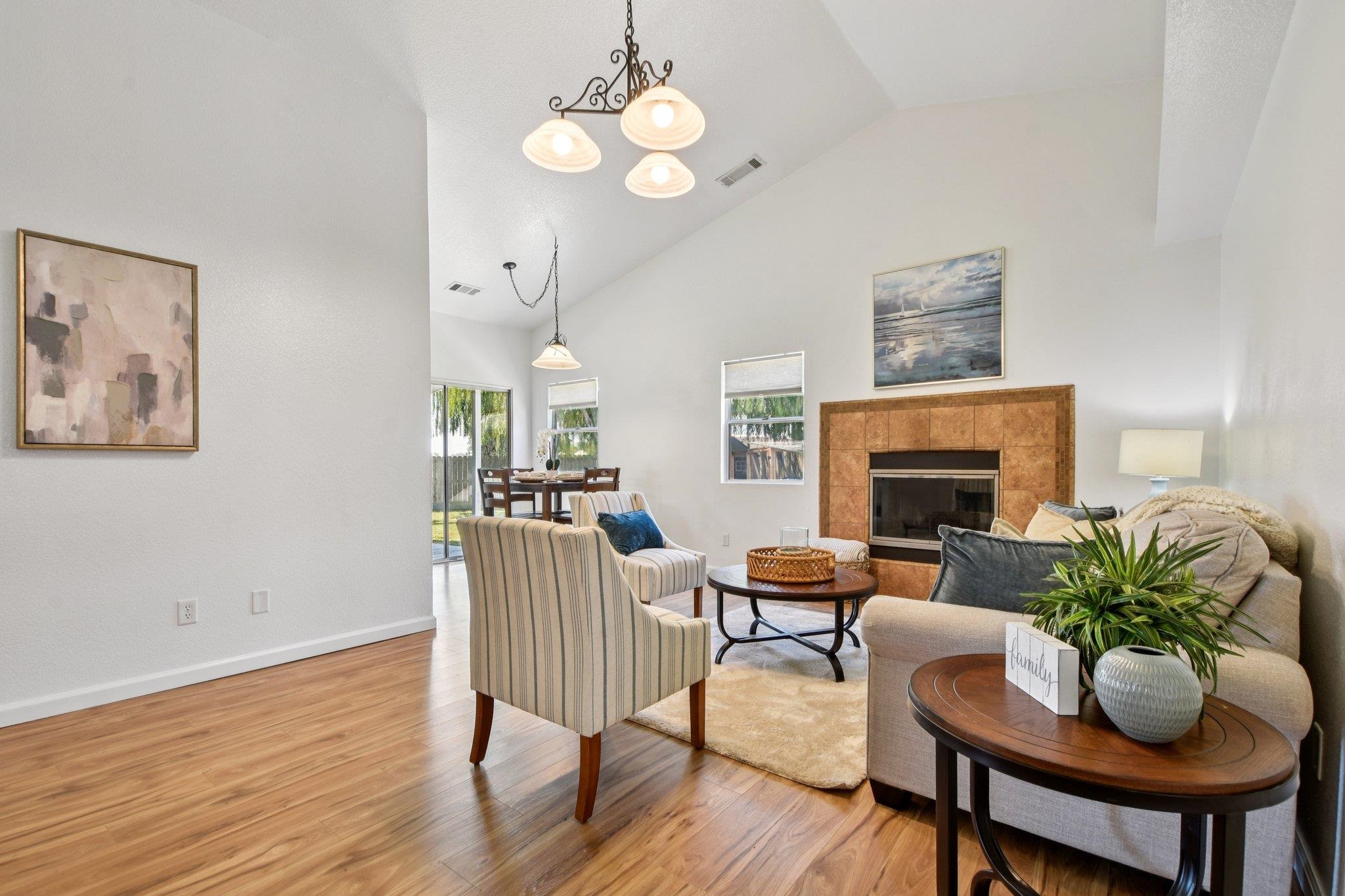 1332 Corodon Street Walnut Grove, CA 95690 - Photo 6 of 42