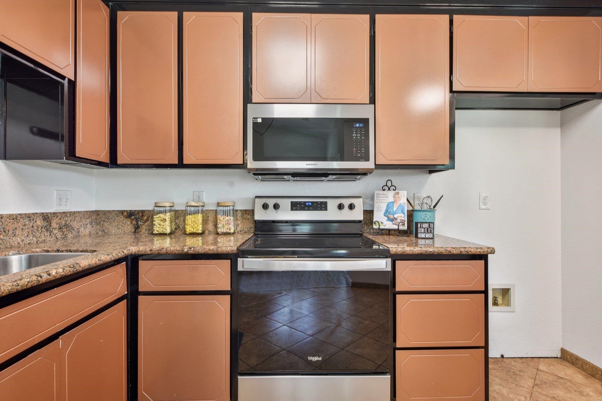 1332 Corodon Street Walnut Grove, CA 95690 - Photo 10 of 42