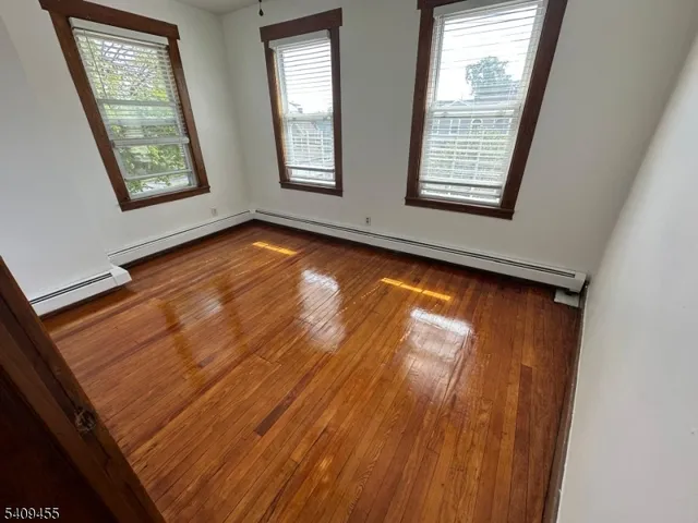 $2,300 | 891 Magie Avenue, Unit 2, Elizabeth, NJ 07208