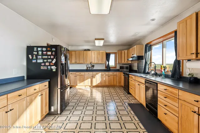 $491,000 | 12 Osage Path Trail, Pinedale, WY 82941