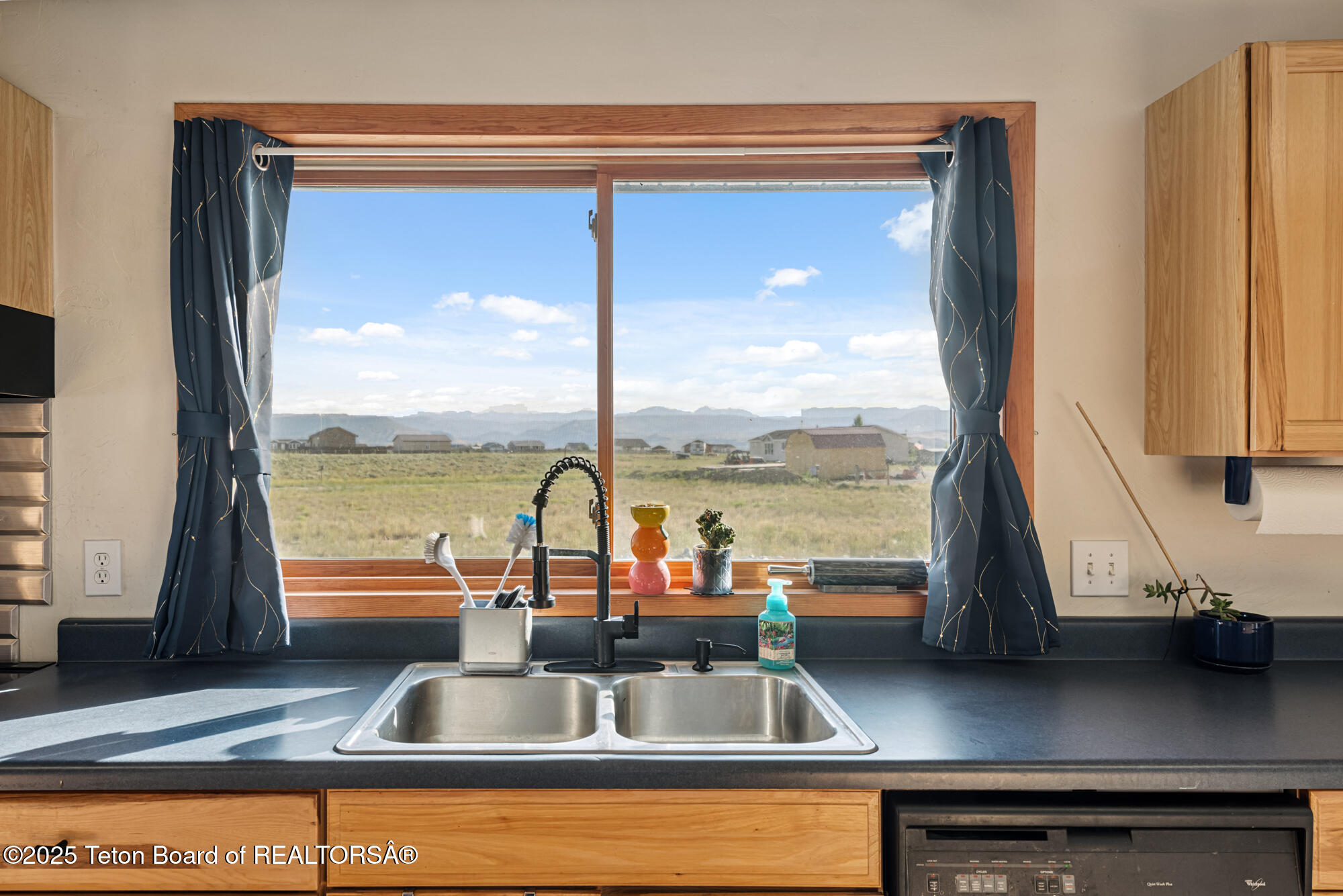 12 Osage Path Trail Pinedale, WY 82941 - Photo 10 of 31 DSC_5277