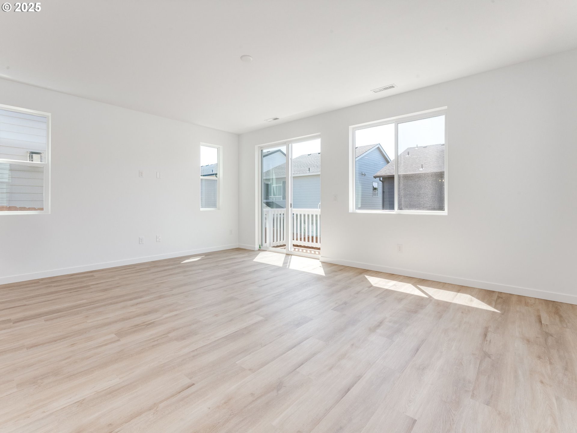 1007 Northwest 178th Street Ridgefield, WA 98642 - Photo 13 of 35 Gallery Image 13