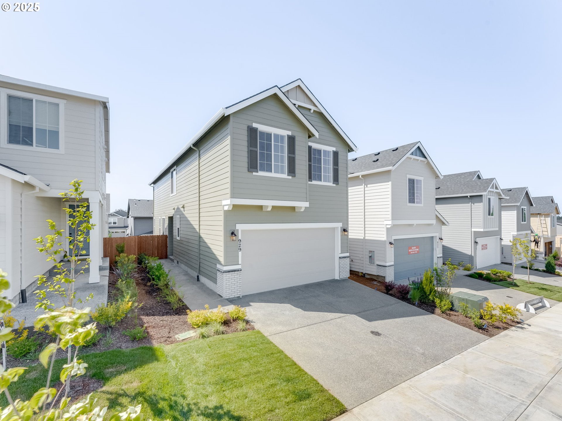1007 Northwest 178th Street Ridgefield, WA 98642 - Photo 3 of 35 Gallery Image 3