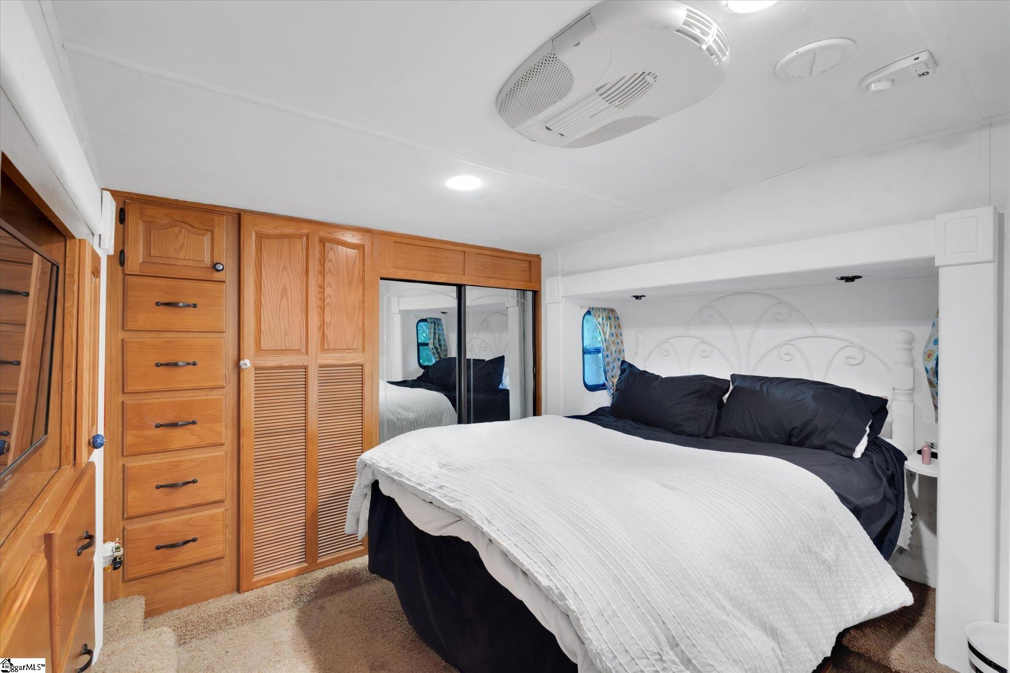 522 Loop Circle Westminster, SC 29693 - Photo 11 of 16