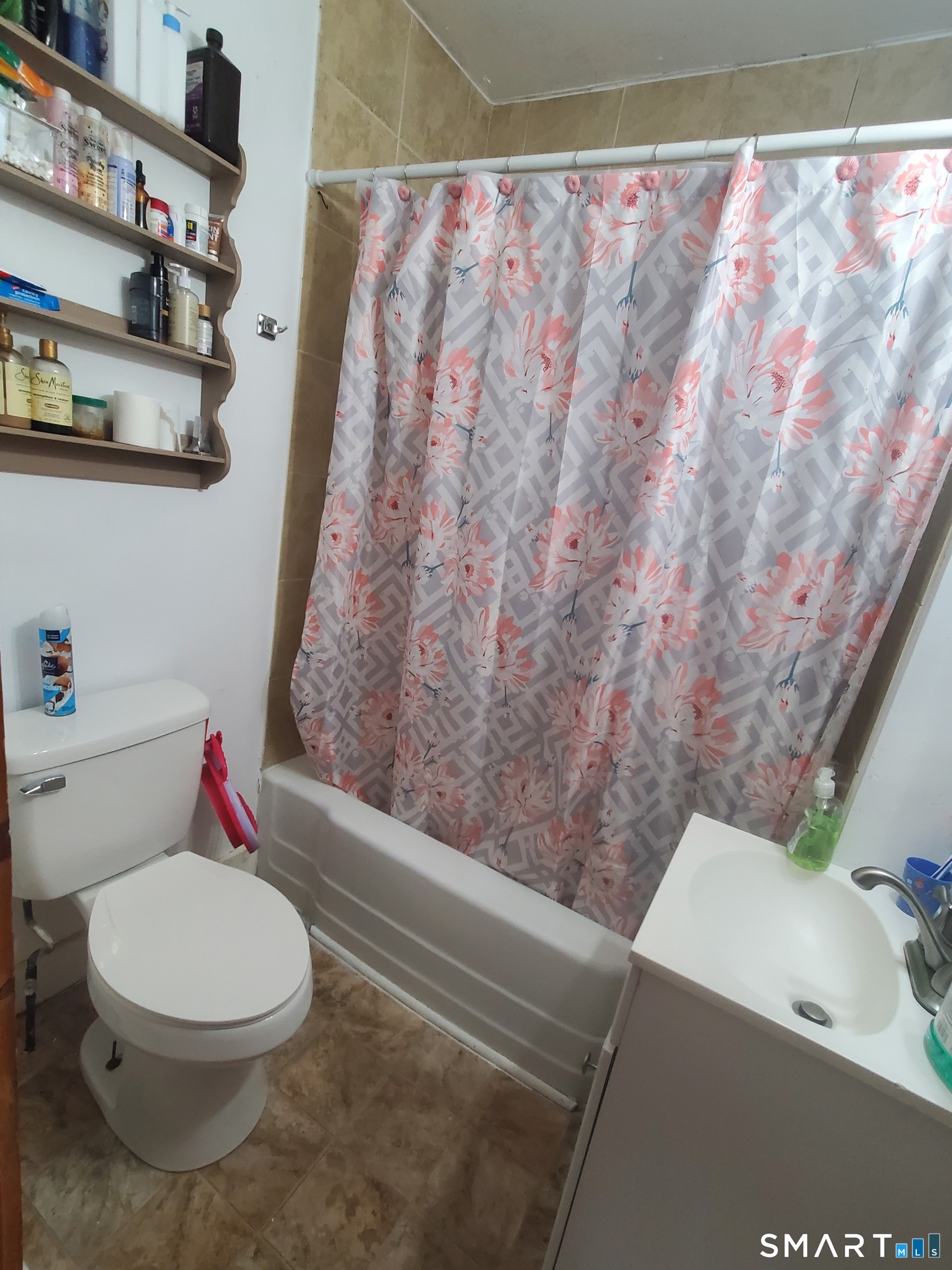 106 Water Street Killingly, CT 06239 - Photo 18 of 25 Unit B