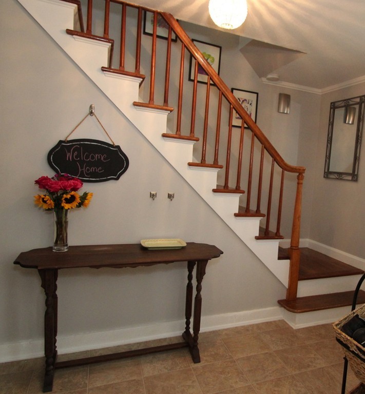 56 Mathews Road Deerfield, MA 01373 - Photo 3 of 28 Gallery Image 3