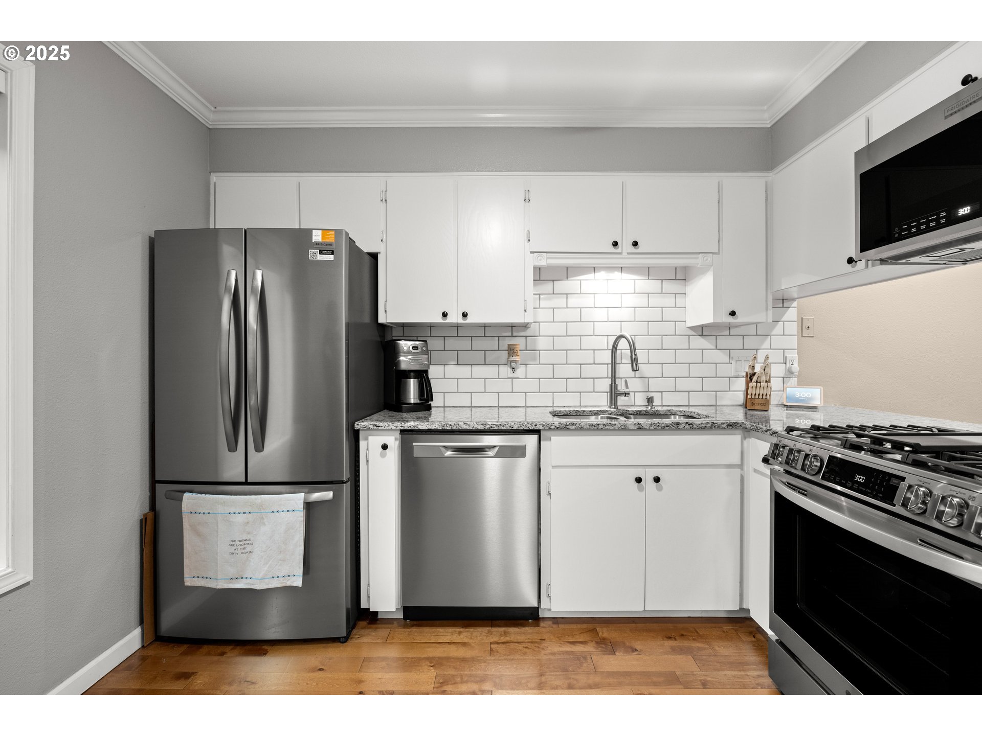 10900 Southwest 76th Place, Unit 46 Portland, OR 97223 - Photo 13 of 34