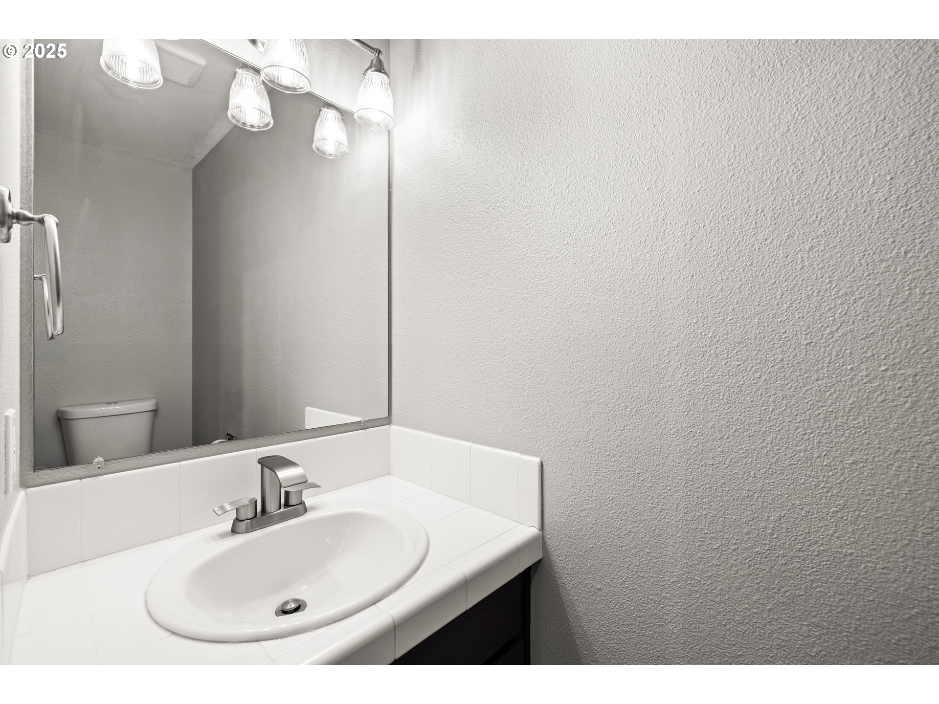 10900 Southwest 76th Place, Unit 46 Portland, OR 97223 - Photo 16 of 34