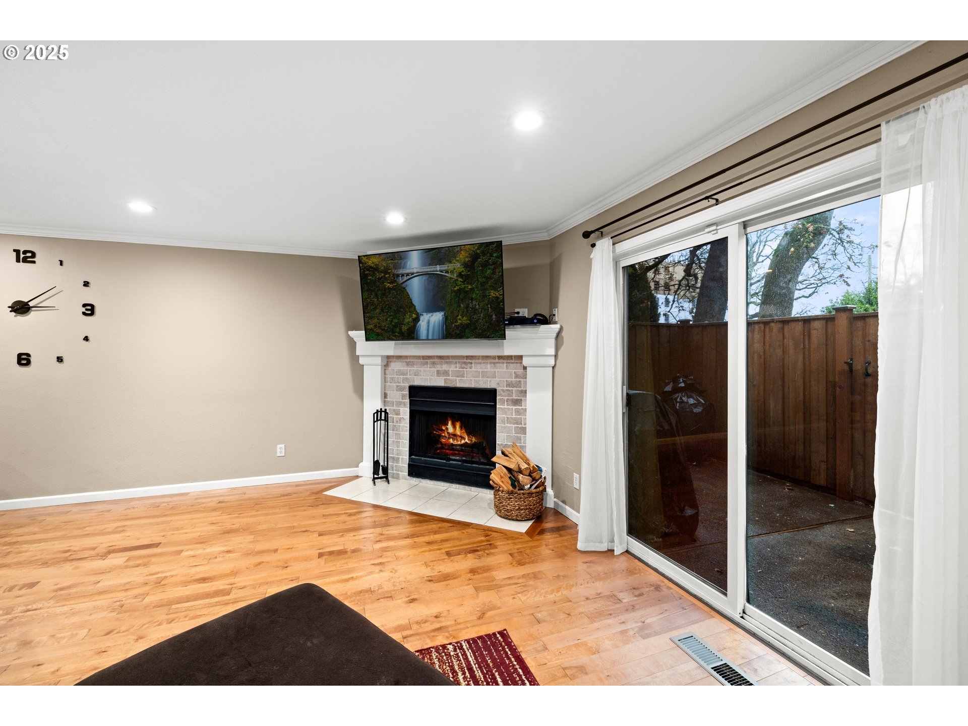 10900 Southwest 76th Place, Unit 46 Portland, OR 97223 - Photo 8 of 34