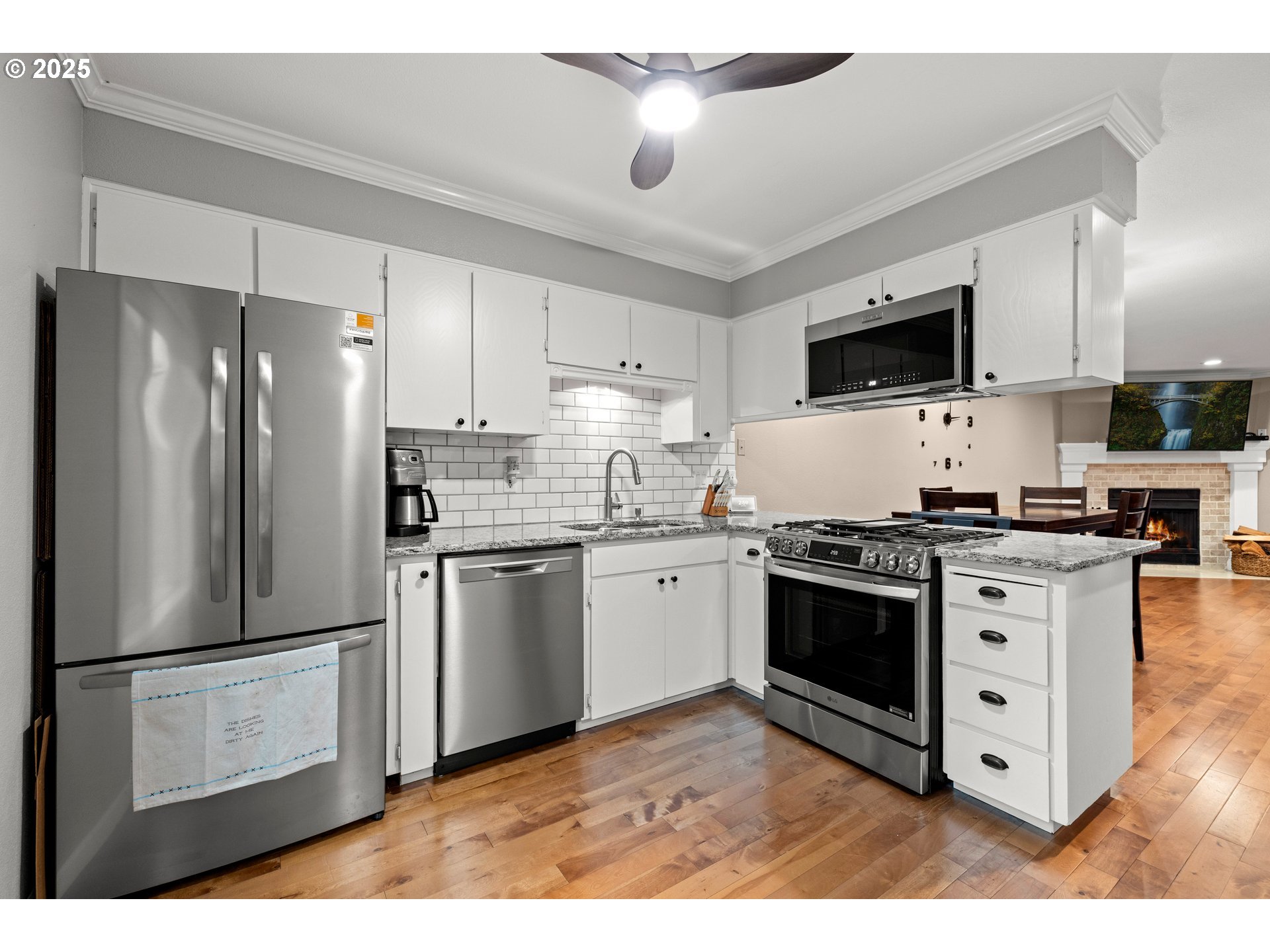 10900 Southwest 76th Place, Unit 46 Portland, OR 97223 - Photo 10 of 34