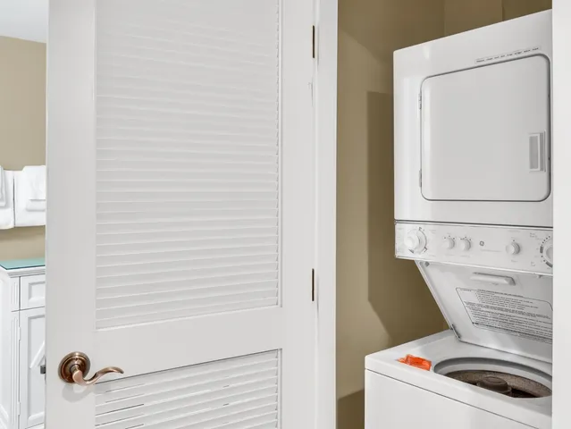 $2,100 | 9500 Grand Sandestin Boulevard, Unit 2711, Miramar Beach, FL 32550