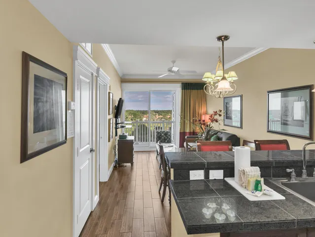 $2,100 | 9500 Grand Sandestin Boulevard, Unit 2711, Miramar Beach, FL 32550