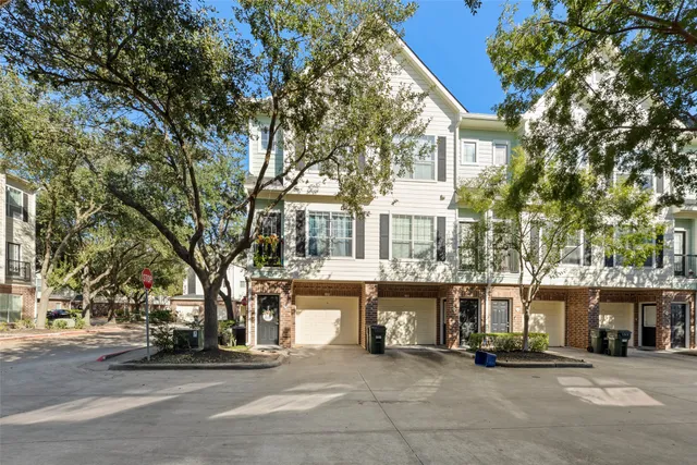 $155,000 | 9200 Westheimer Road, Unit 1307, Houston, TX 77063