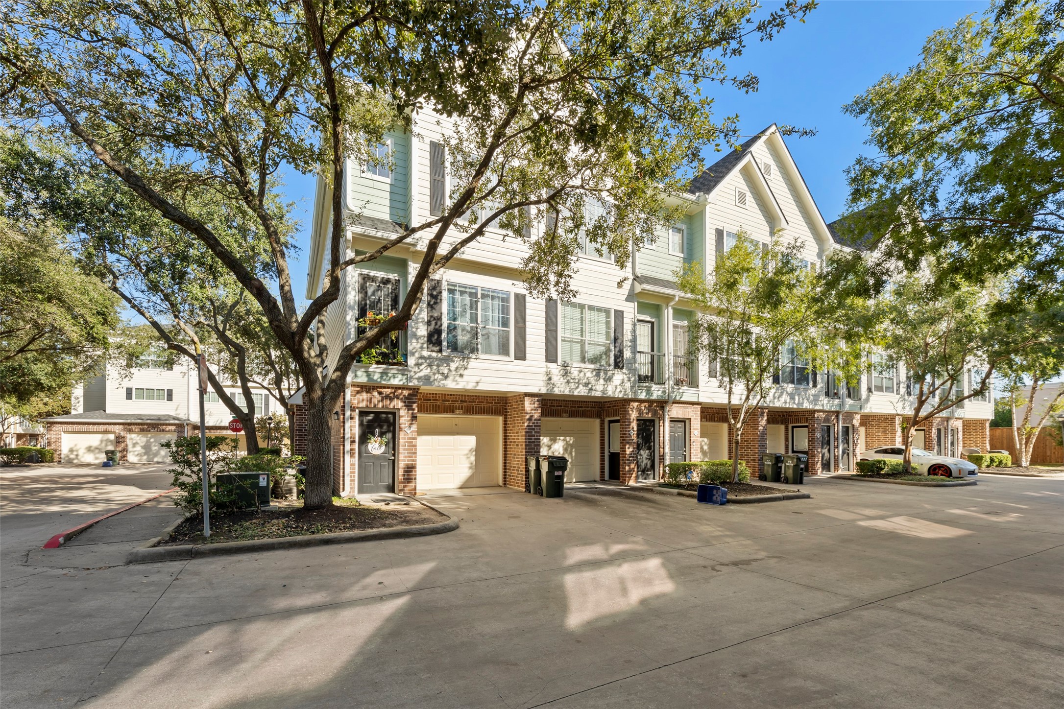 9200 Westheimer Road, Unit 1307 Houston, TX 77063 - Photo 3 of 26