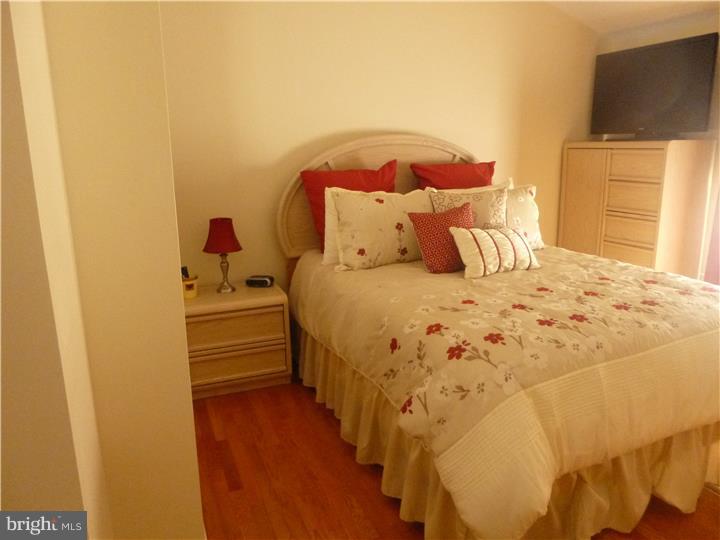 19 Upton Way Sewell, NJ 08080 - Photo 13 of 22 Bedroom 2