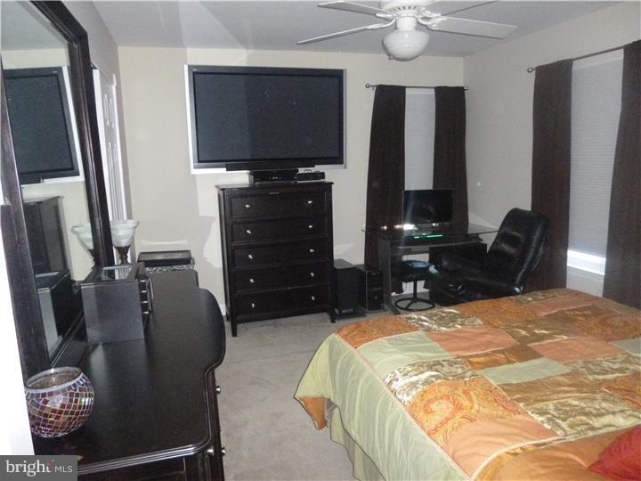 19 Upton Way Sewell, NJ 08080 - Photo 14 of 22 Bedroom 3