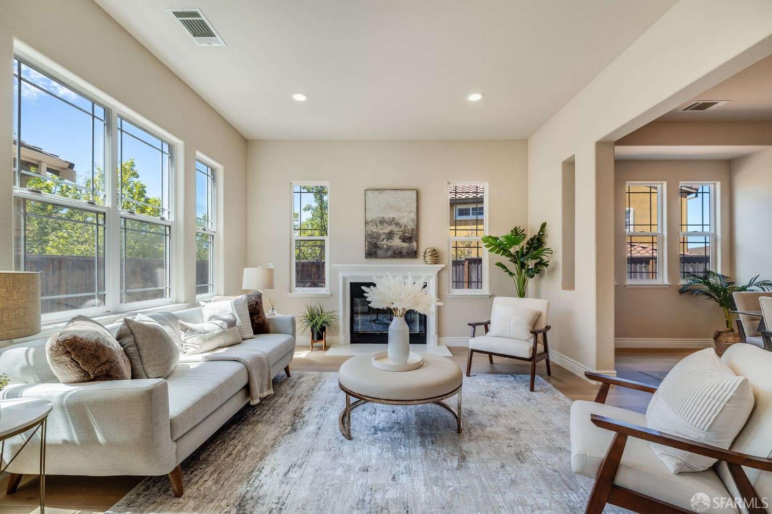 5619 Wells Lane San Ramon, CA 94582 - Photo 3 of 52 Gallery Image 3