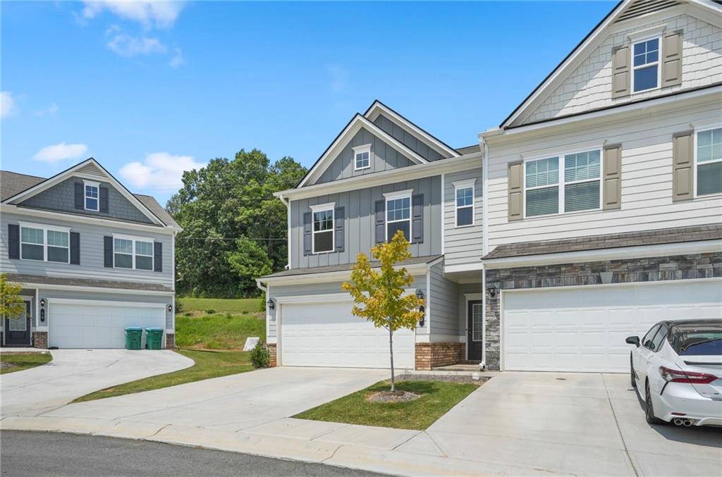 10 Kane Drive Jasper, GA 30143 - Photo 2 of 24 a front view of a house with garden