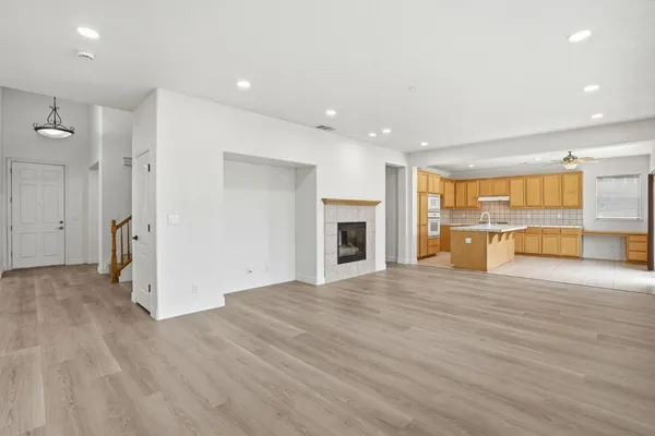 $599,888 | 381 Honeybell Street, Los Banos, CA 93635