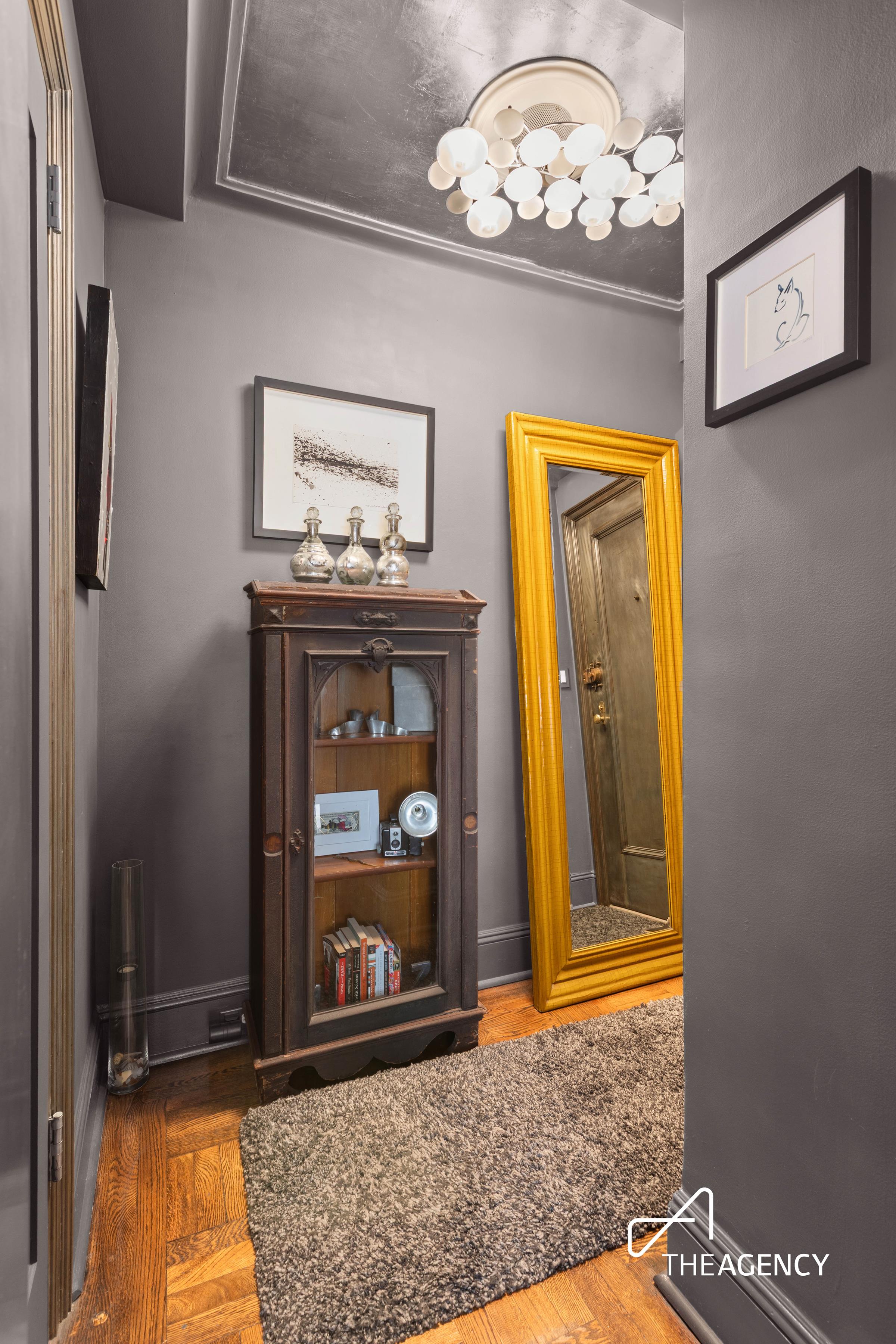 333 East 53rd Street, Unit 10C Manhattan, NY 10022 - Photo 5 of 10