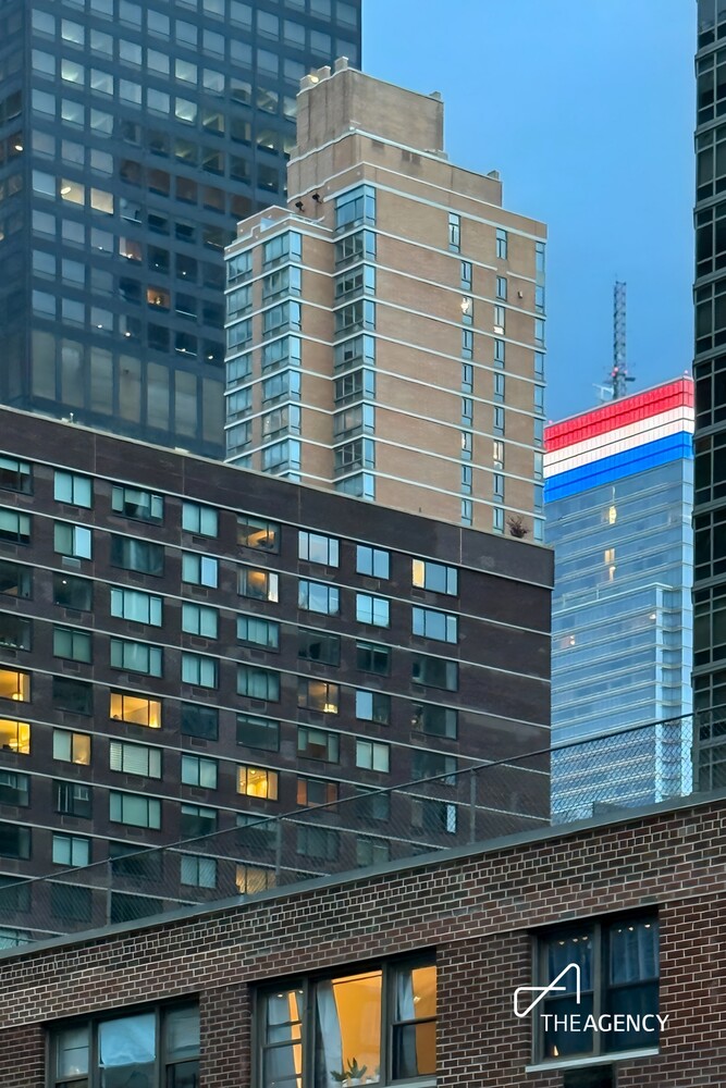 333 East 53rd Street, Unit 10C Manhattan, NY 10022 - Photo 9 of 10