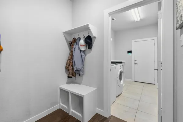 a view of walk in closet