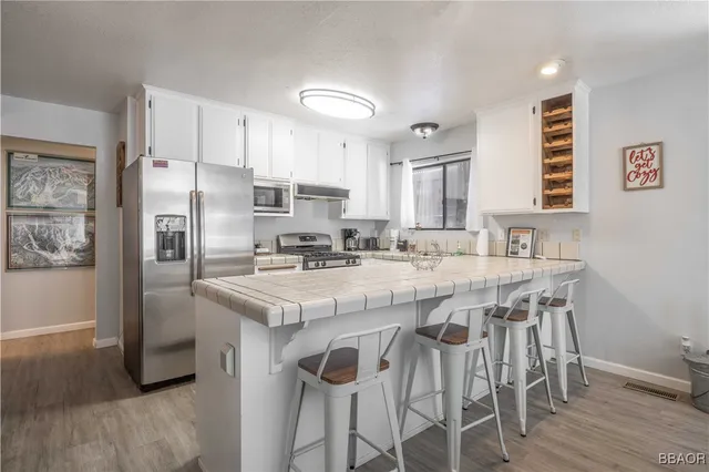 $445,000 | 723 Summit Boulevard, Unit 2, Big Bear Lake, CA 92315