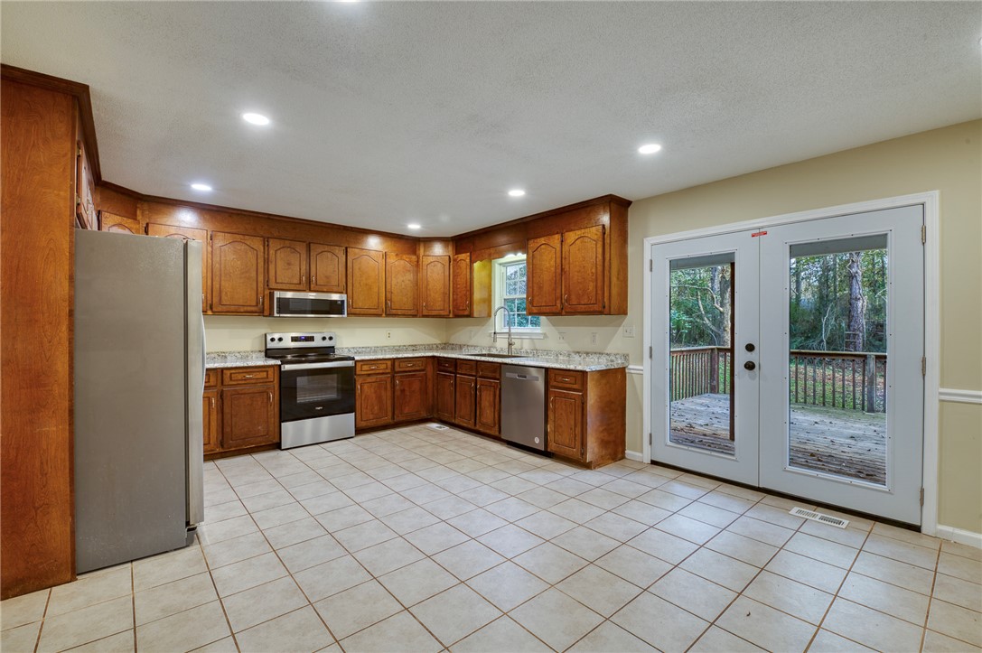 1209 Westgate Road Anderson, SC 29626 - Photo 16 of 40 Gallery Image 16