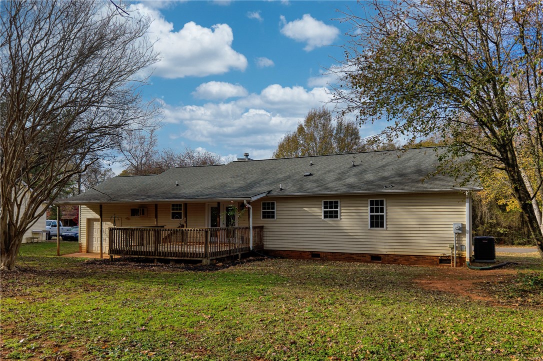 1209 Westgate Road Anderson, SC 29626 - Photo 4 of 40 Gallery Image 4