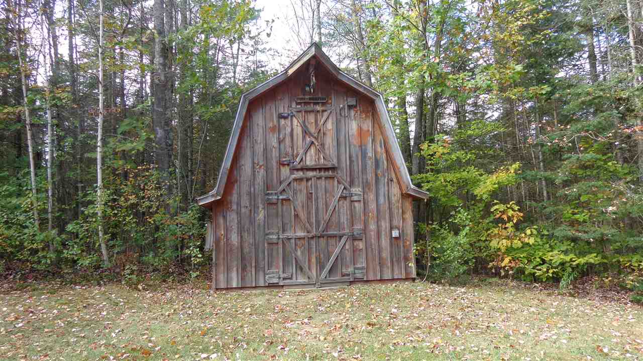 696 Town Farm Road Springfield, NH 03284 - Photo 3 of 14