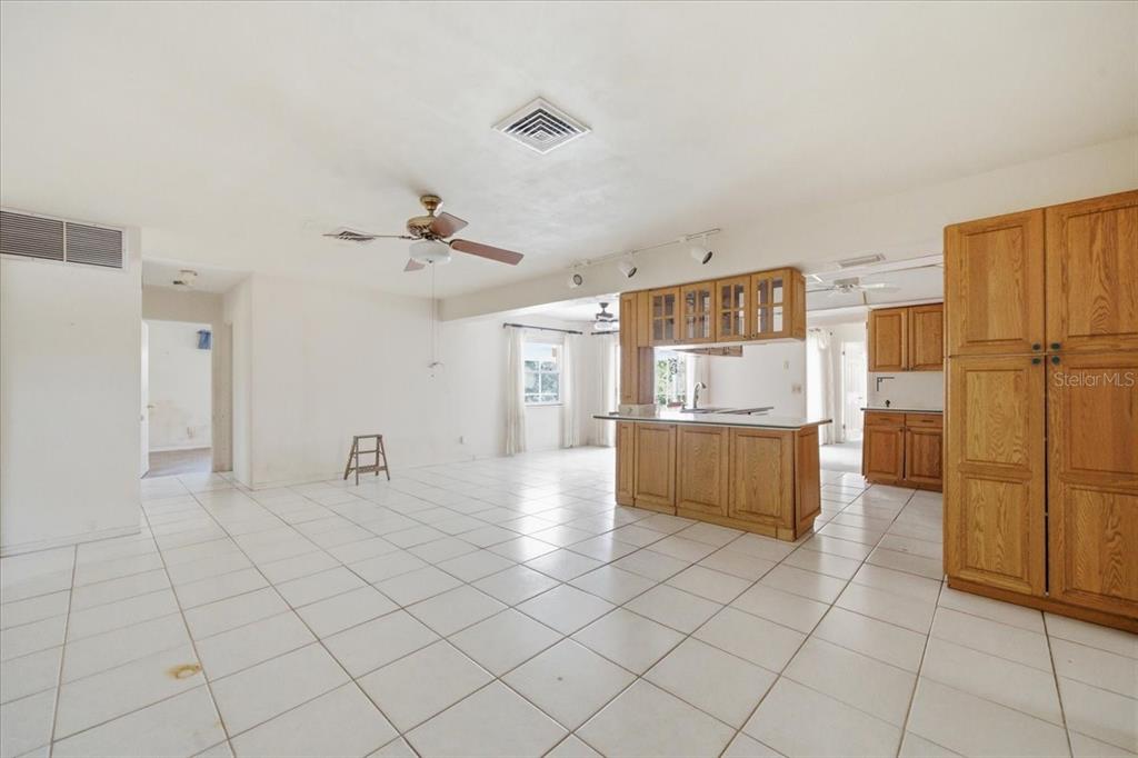 1680 Fox Road Clearwater, FL 33764 - Photo 39 of 72