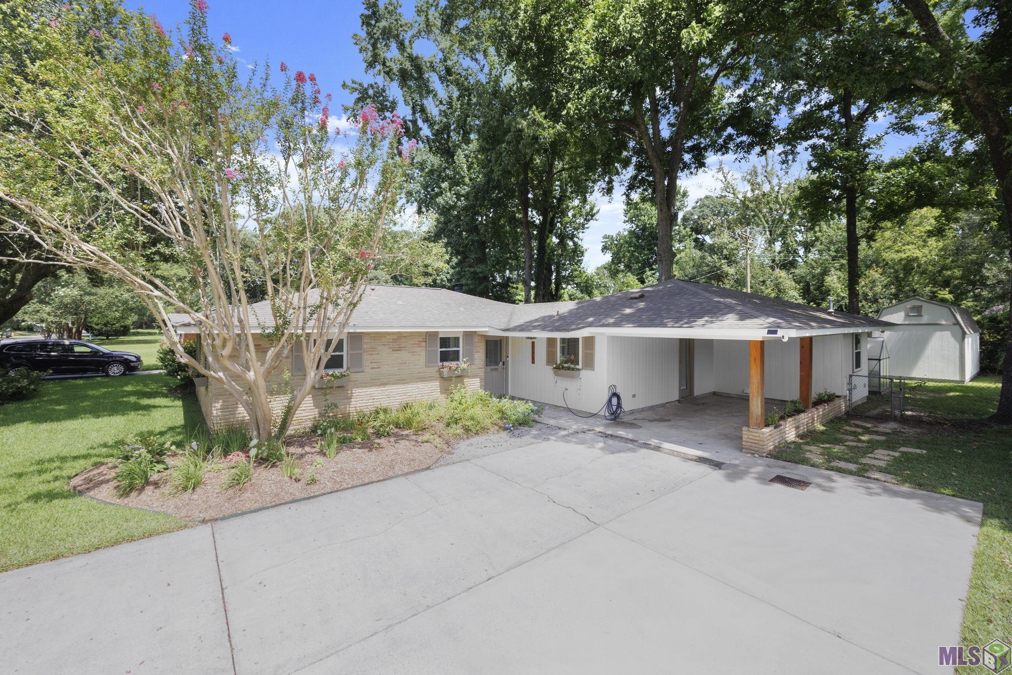 9835 Judi Avenue Baton Rouge, LA 70815 - Photo 1 of 27
