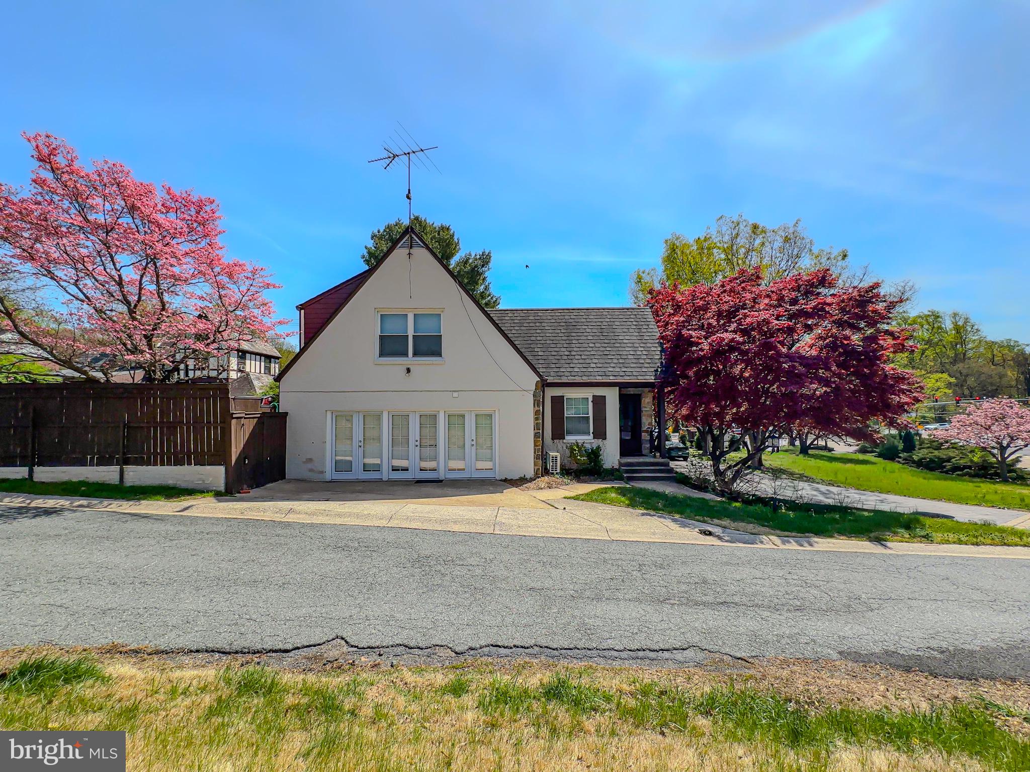 9300 Colesville Road Silver Spring, MD 20901 - Photo 11 of 12 Gallery Image 11