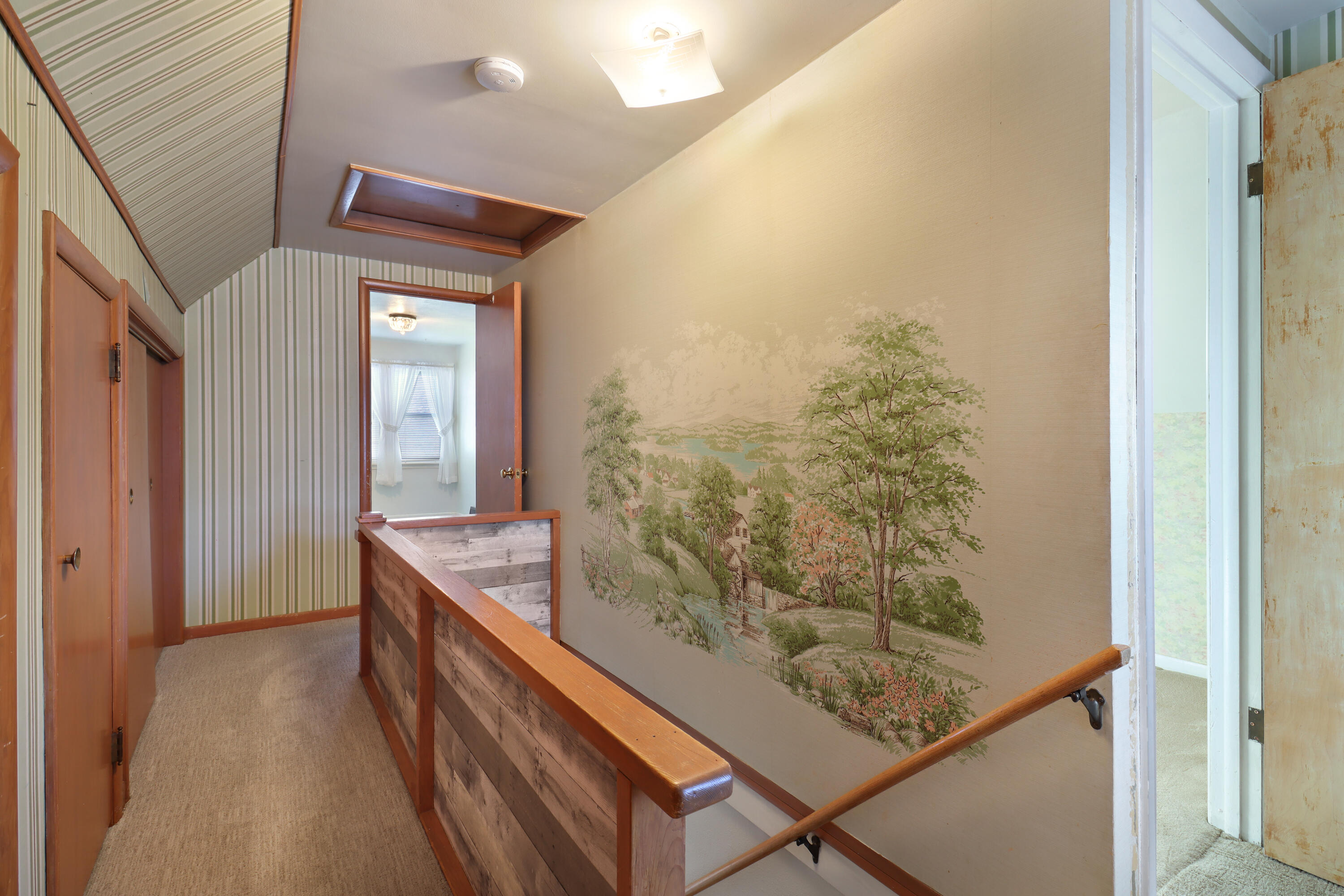 4320 Wilson Road Kenosha, WI 53142 - Photo 20 of 33 Upstairs Landing