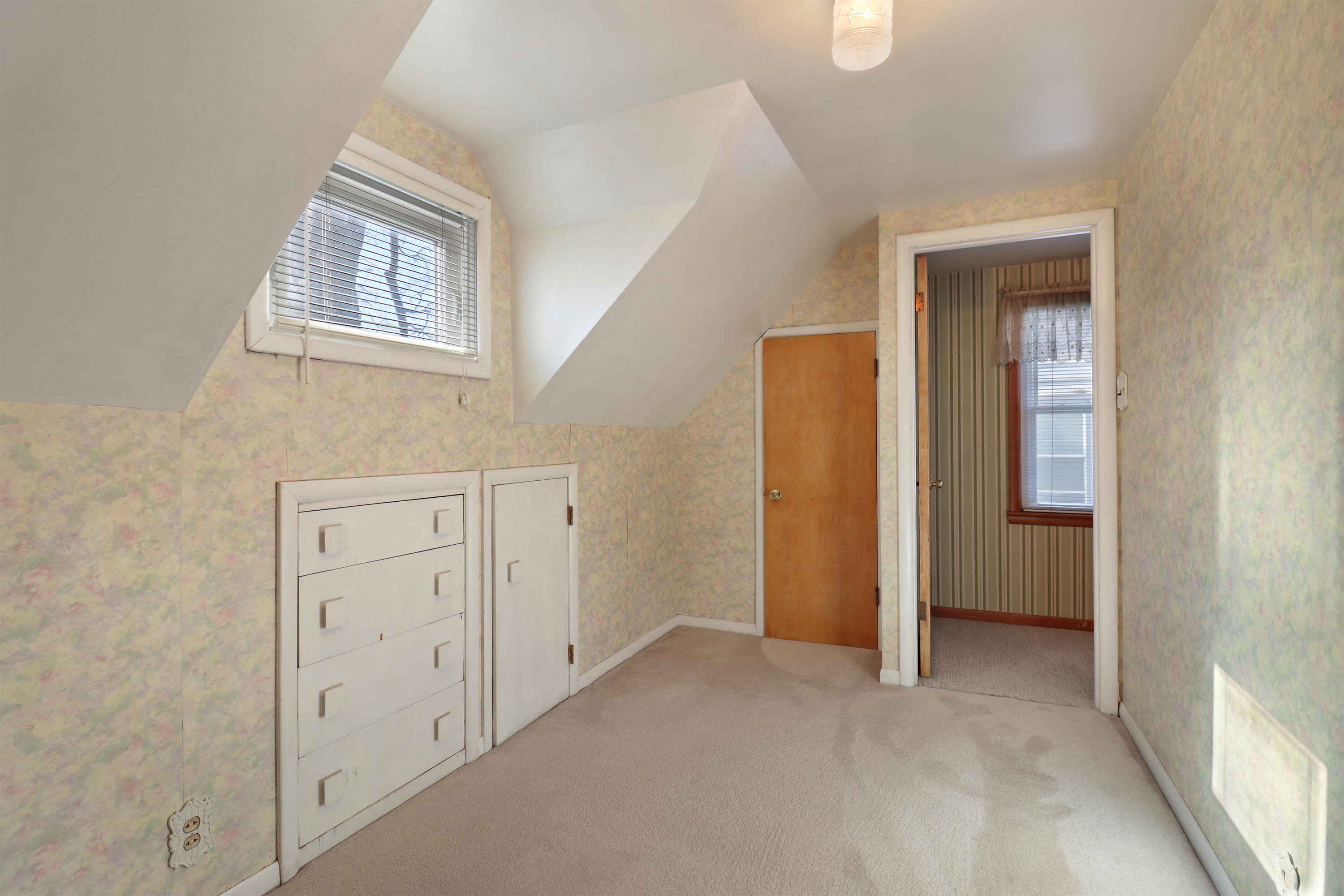 4320 Wilson Road Kenosha, WI 53142 - Photo 22 of 33 Bedroom 3 View 2