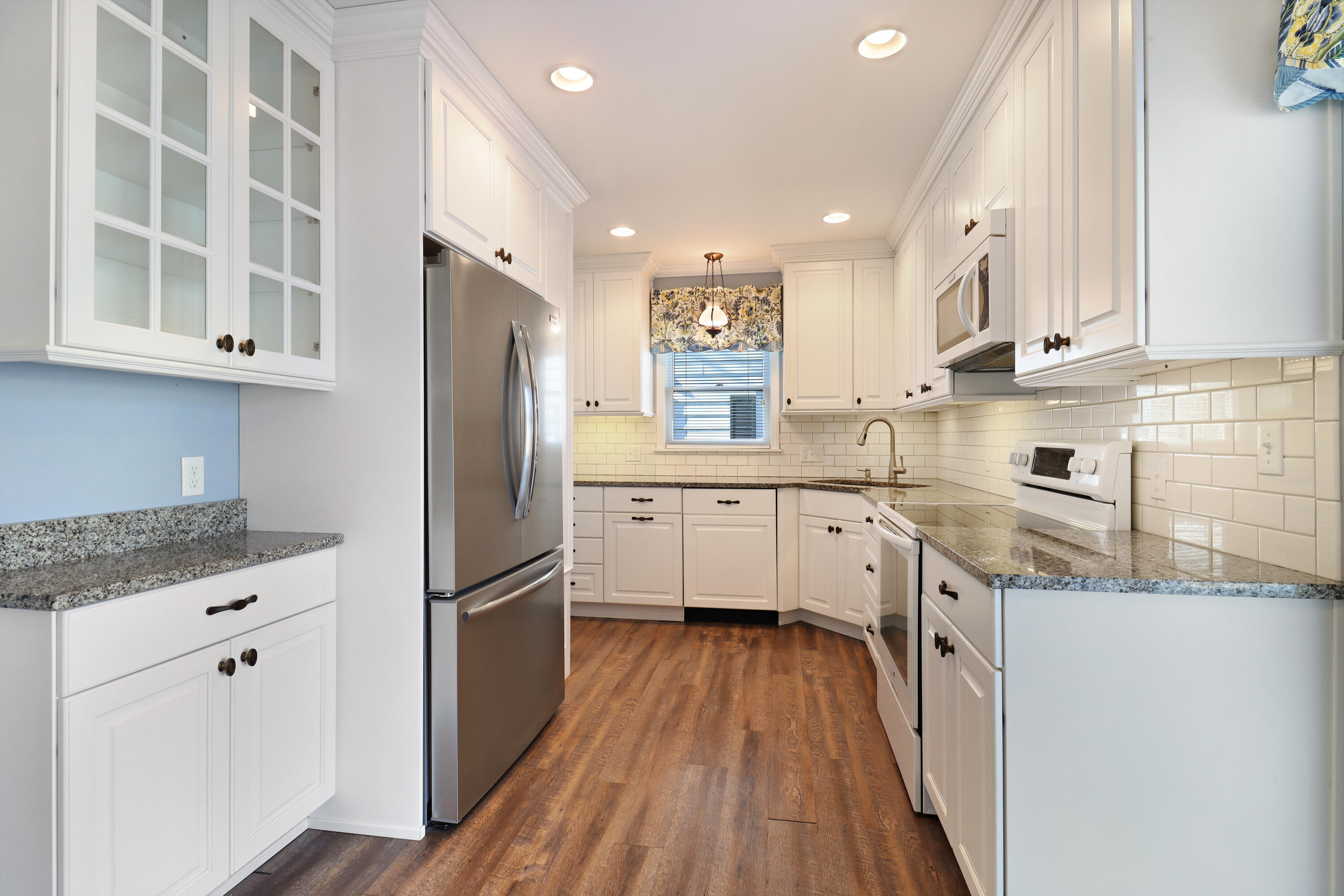 4320 Wilson Road Kenosha, WI 53142 - Photo 5 of 33 Fully Remodeled Kitchen