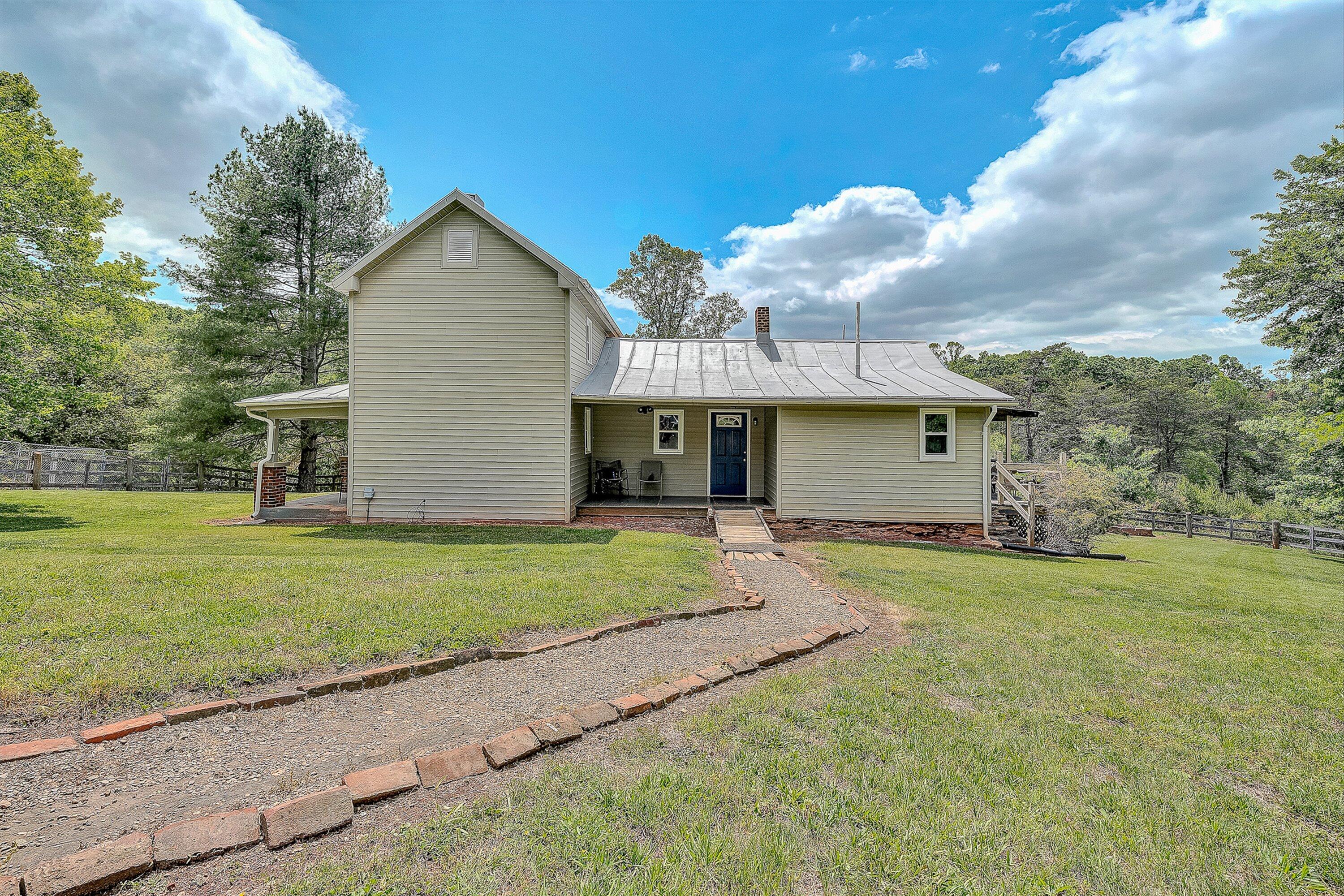 3835 Hardy Road Hardy, VA 24101 - Photo 3 of 58 03-VM-