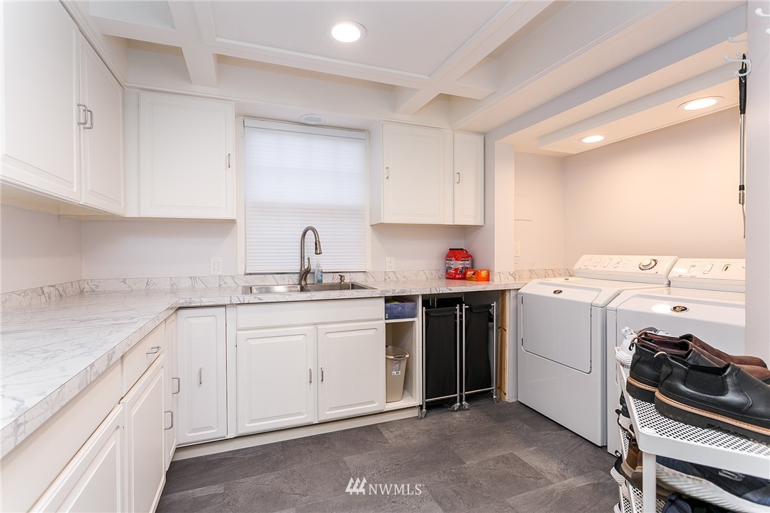 294 Briar Road Bellingham, WA 98225 - Photo 13 of 35