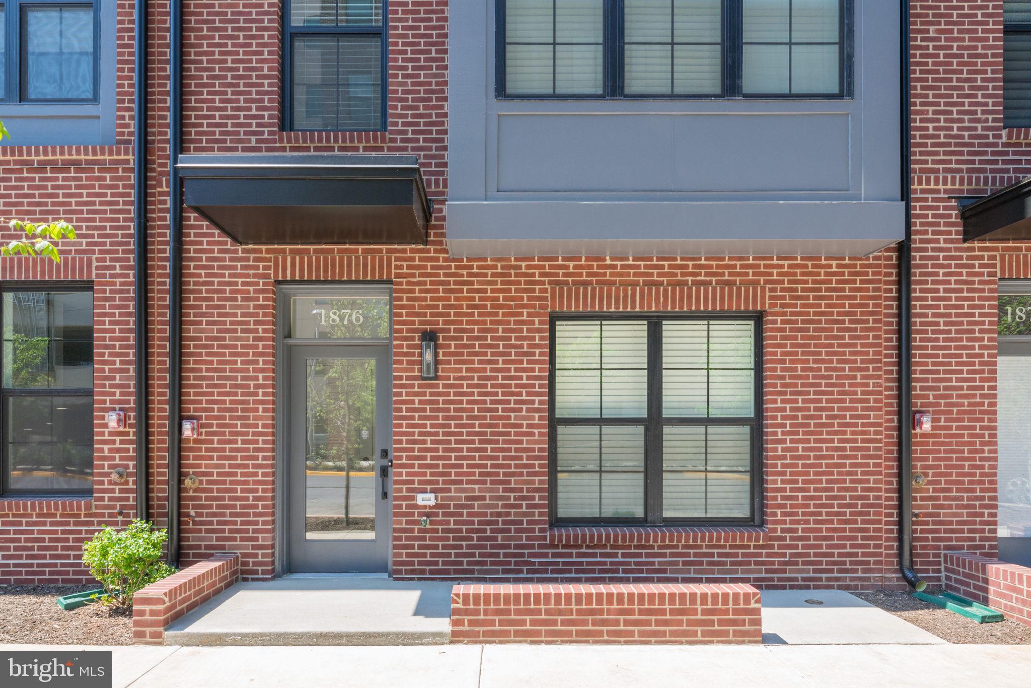 1876 Michael Faraday Drive Reston, VA 20190 - Photo 3 of 68