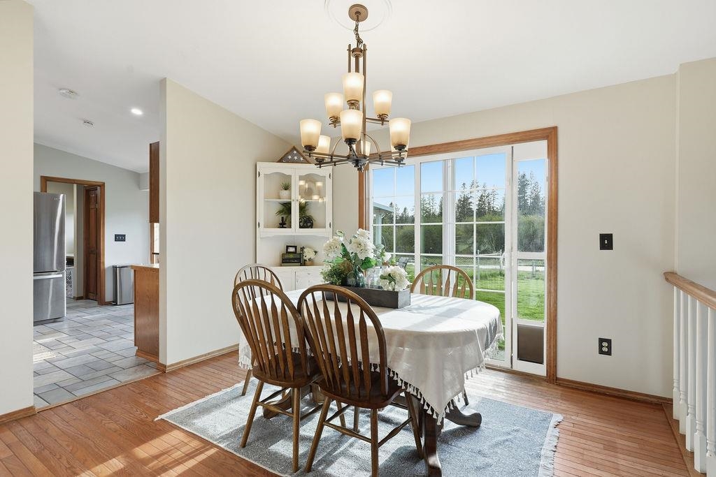 21913 North Meadowview Drive Colbert, WA 99005 - Photo 11 of 50