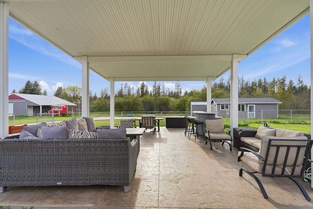 21913 North Meadowview Drive Colbert, WA 99005 - Photo 33 of 50