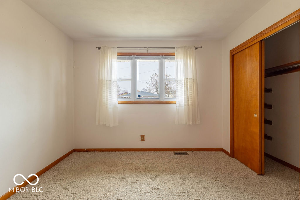 2706 Maple Drive New Castle, IN 47362 - Photo 18 of 28