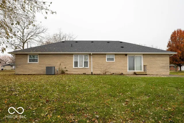 $225,000 | 2706 Maple Drive, New Castle, IN 47362