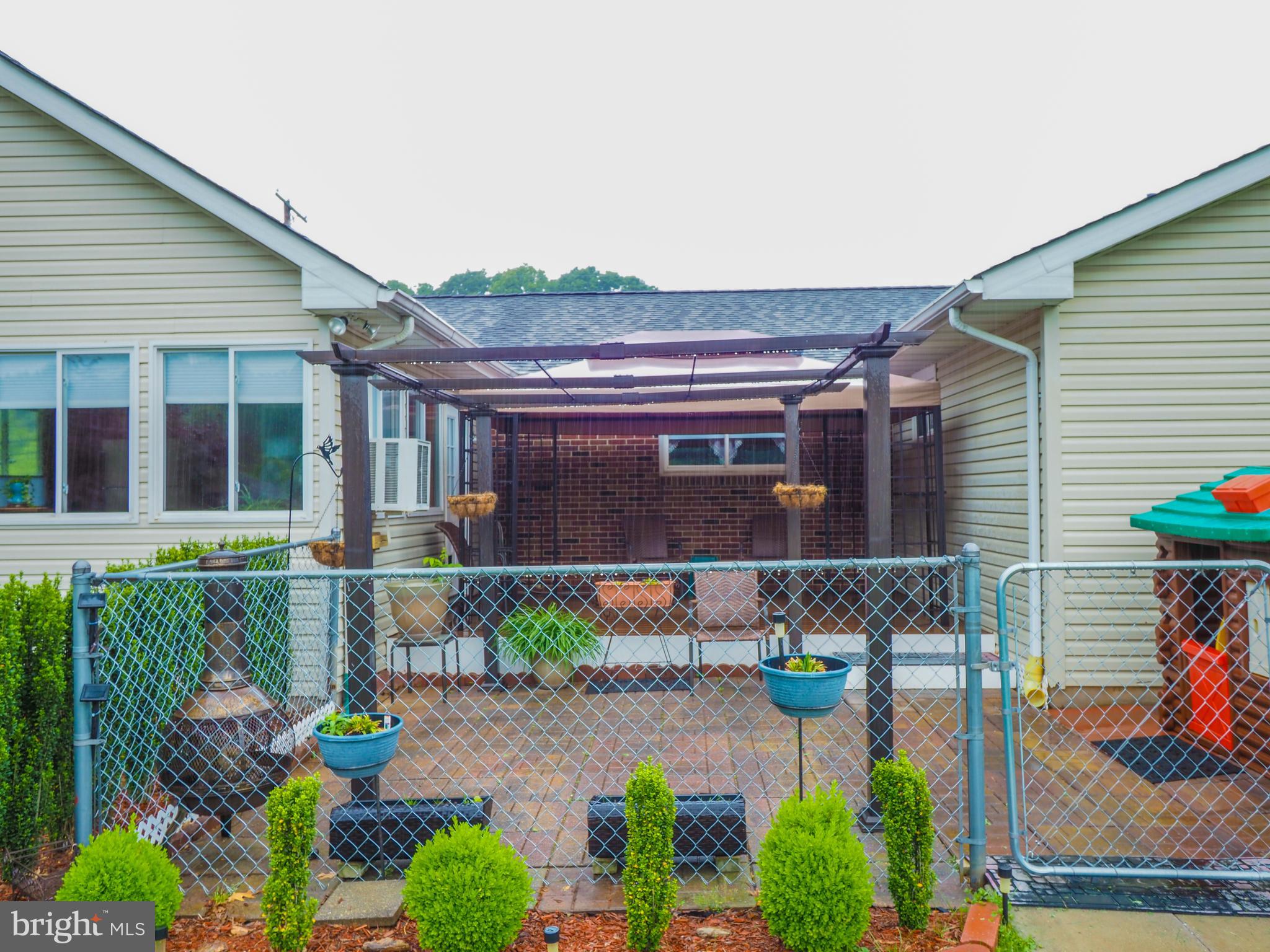 2739 Manchester Road Westminster, MD 21157 - Photo 3 of 43 Back deck, patio and fence