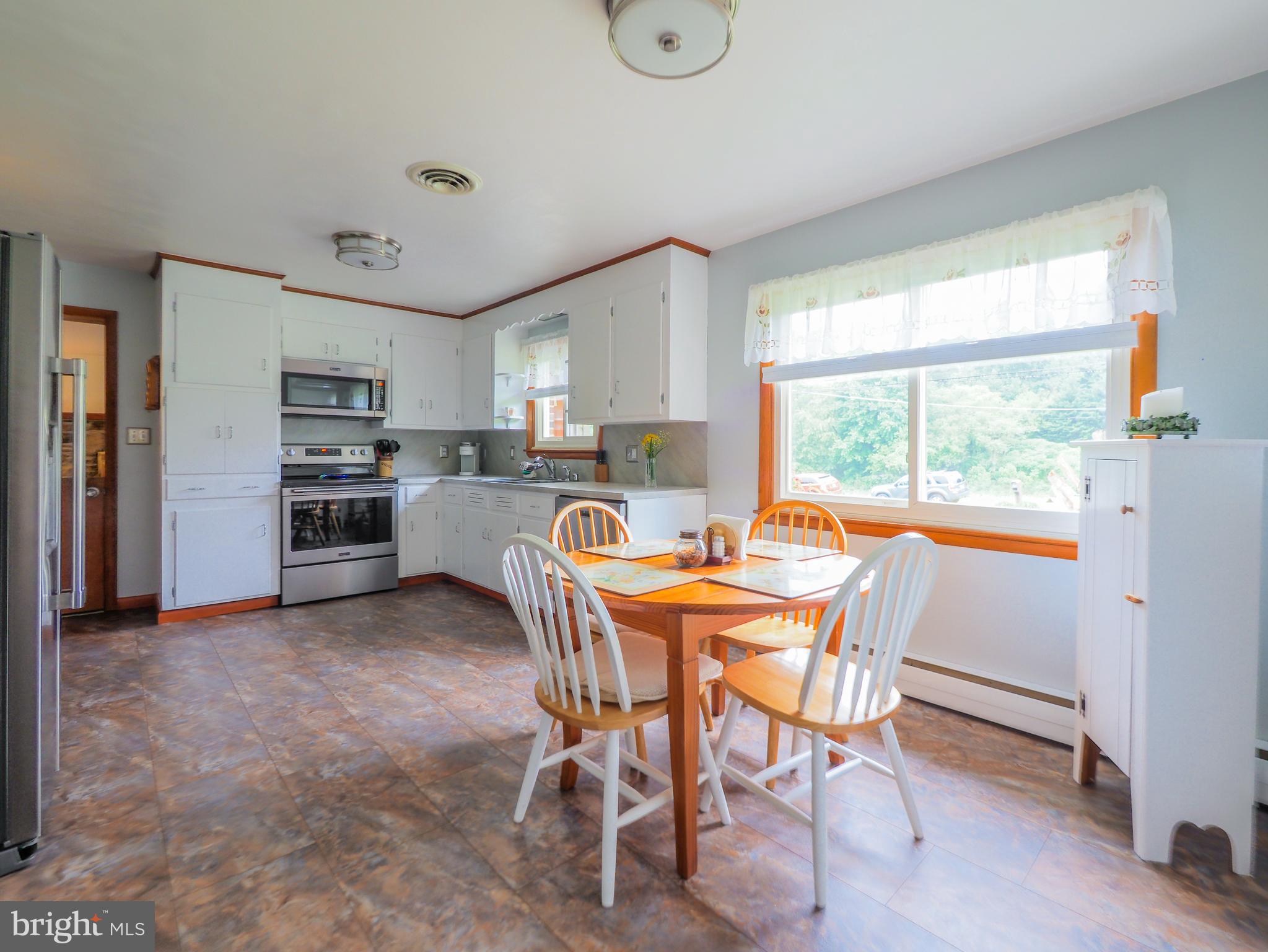 2739 Manchester Road Westminster, MD 21157 - Photo 30 of 43 Kitchen