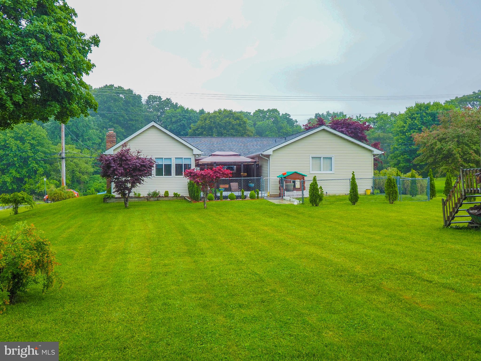 2739 Manchester Road Westminster, MD 21157 - Photo 5 of 43 Rear exterior