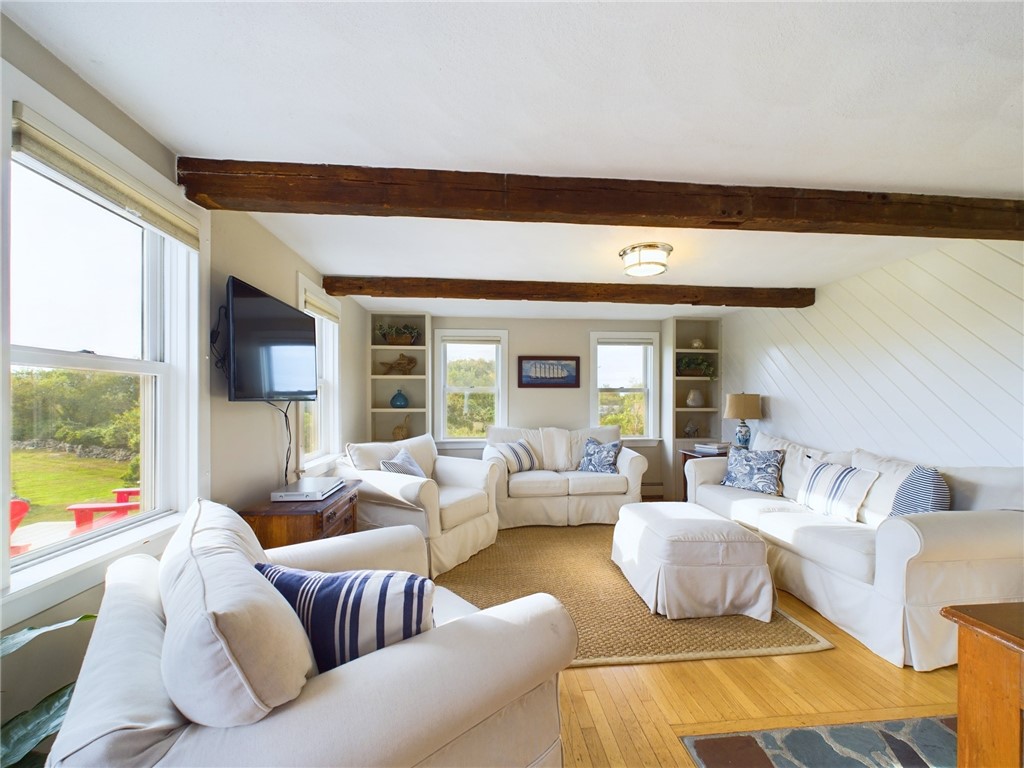 1087 Lakeside Drive Block Island, RI 02807 - Photo 11 of 33