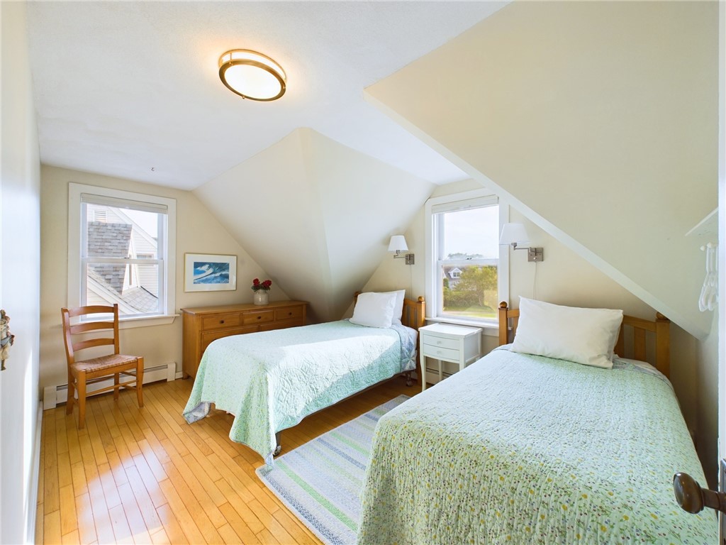 1087 Lakeside Drive Block Island, RI 02807 - Photo 20 of 33