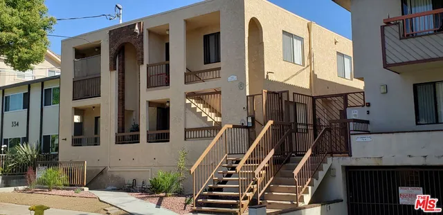 $2,850 | 330 Cameron Place, Unit 10, Glendale, CA 91207